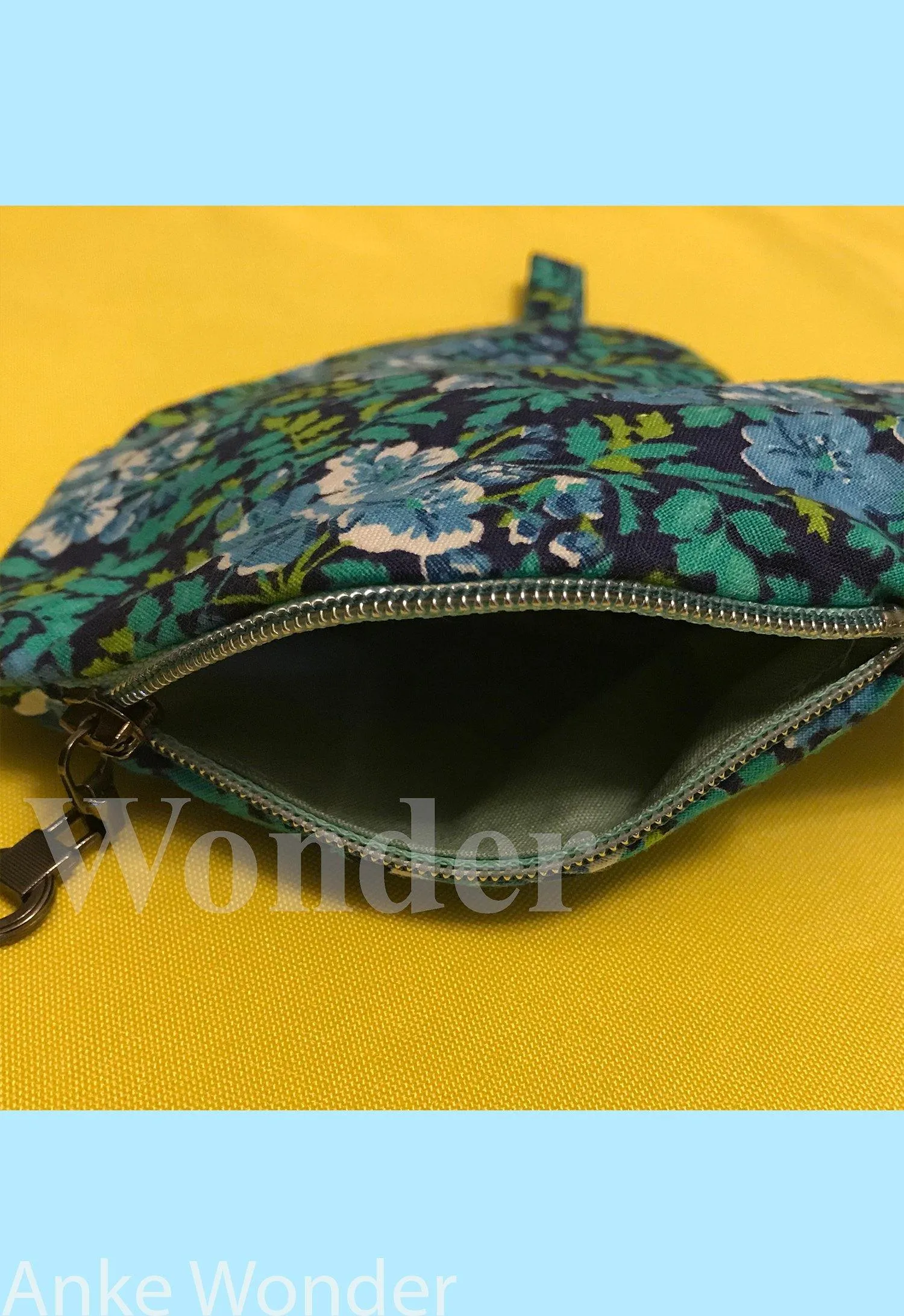 Blue Floral Heart Purse Zipper Closure