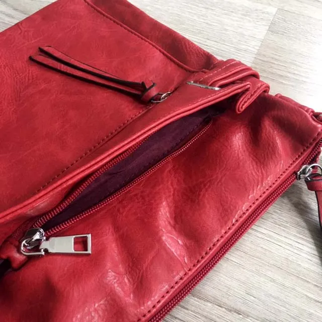 LARGE RED MULTI COMPARTMENT CROSS BODY OVER SHOULDER BAG WITH LONG STRAP