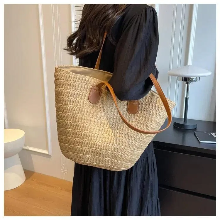 Sunny Days Ahead: Portable Straw Shoulder Bag – Your Stylish Satchel